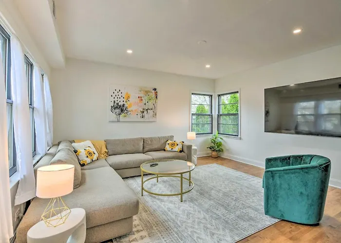 Holiday home W/ Grill - 5 Mi To Garfield Park! Oak Park